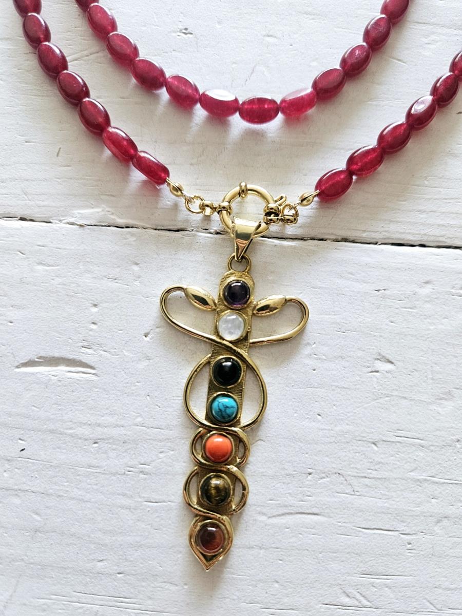 Gargantilla golden chakras borgoña  | NOM104 | Bohemian Barcelona, freespirit, lifestyle.