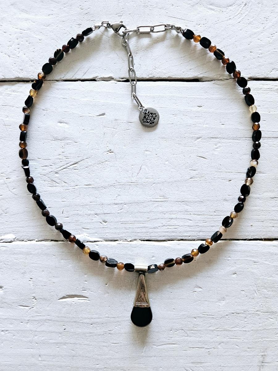 Gargantilla amuleto bereber black | 780 | Bohemian Barcelona, freespirit, lifestyle.