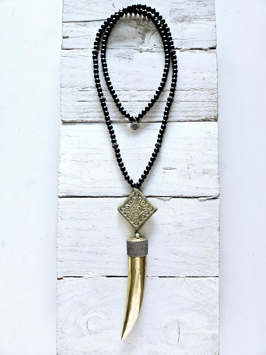 Colmillo golden black | 291 | Bohemian Barcelona, freespirit, lifestyle.