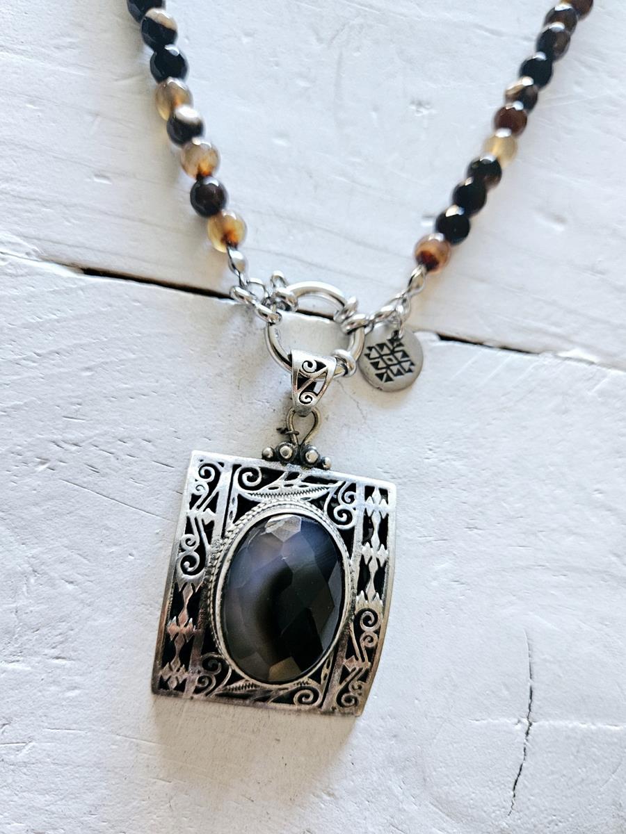 Gargantilla brown vintage | NOM104 | Bohemian Barcelona, freespirit, lifestyle.