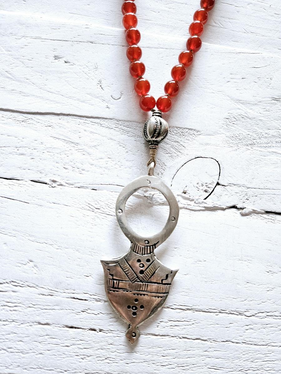 Collar Cruz Tuareg Cornalina | 342 | Bohemian Barcelona, freespirit, lifestyle.