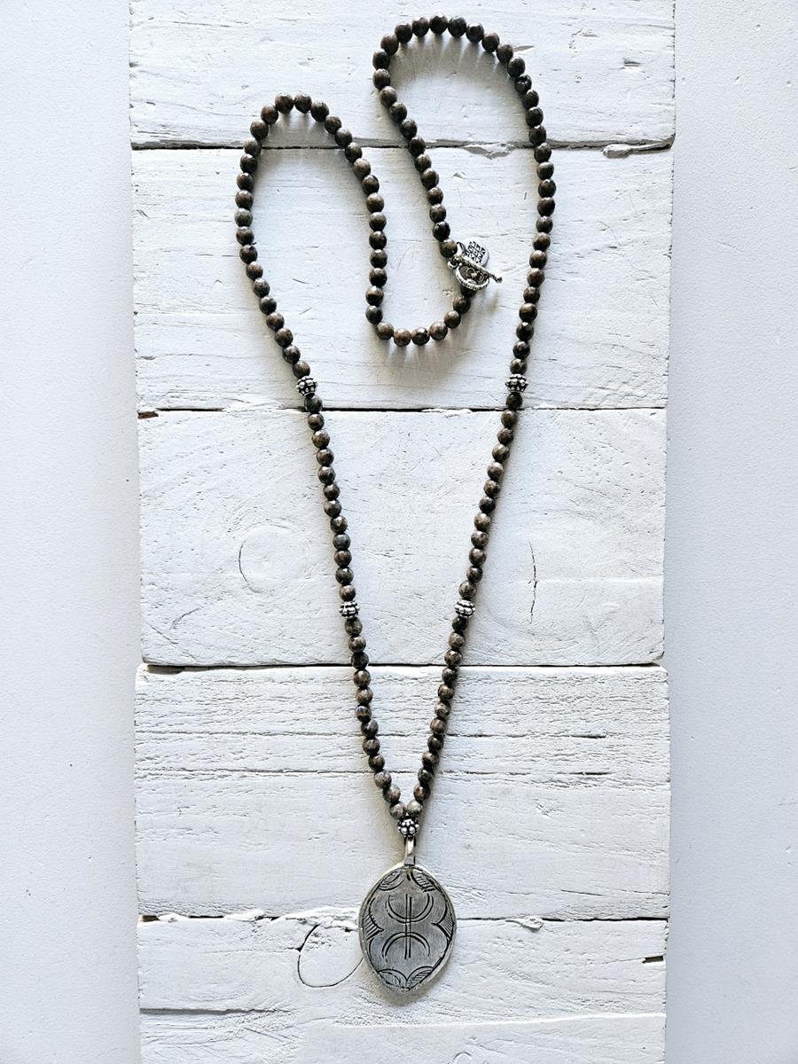Collar medallón tuareg taupe | 342 | Bohemian Barcelona, freespirit, lifestyle.