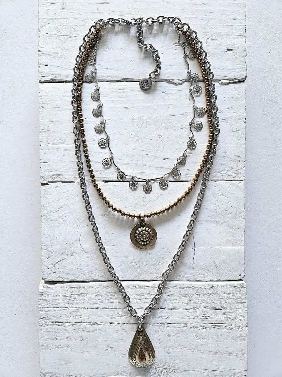 Gargantilla triple mix lágrima | 1118 | Bohemian Barcelona, freespirit, lifestyle.