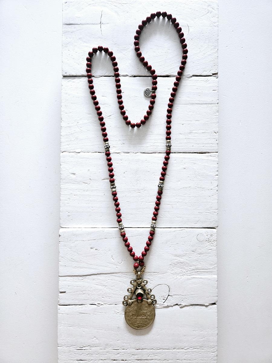 Collar Vintage cinabrio | 342 | Bohemian Barcelona, freespirit, lifestyle.