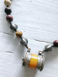 Collar Jaspe y ámbar corto | 1112