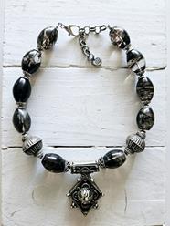 Collar Black Cruz bereber | NOM104 | Bohemian Barcelona, freespirit, lifestyle.