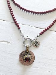 Gargantilla cinabrio doble moneda | NOM104