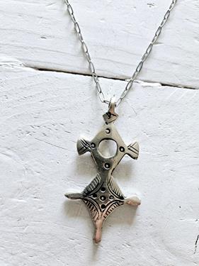 Cadena y cruz tuareg  | JAC217