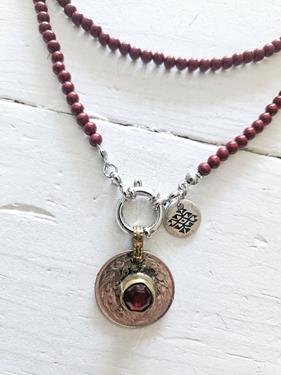 Gargantilla cinabrio doble moneda | NOM104