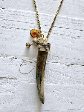 Cadena colmillo y charms golden | 1432 | Bohemian Barcelona, freespirit, lifestyle.