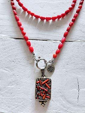 Gargantilla doble coral y colgante | NOM104 | Bohemian Barcelona, freespirit, lifestyle.