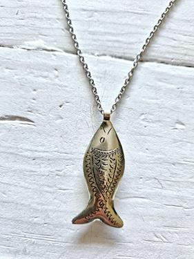 Gargantilla Fish mini | JAC217 | Bohemian Barcelona, freespirit, lifestyle.